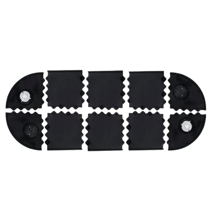 Black and white grid pattern on a white background