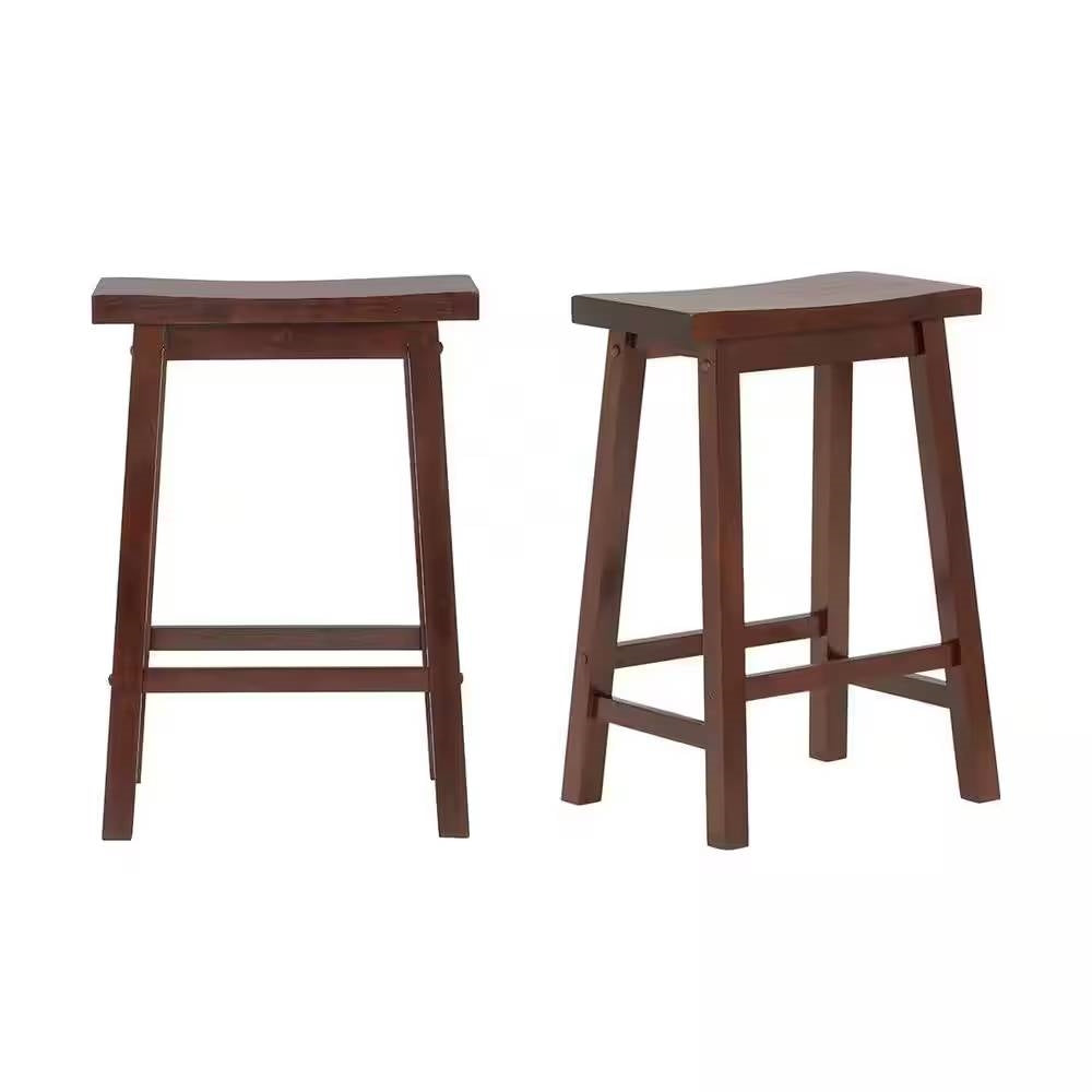Bar & Entertaining